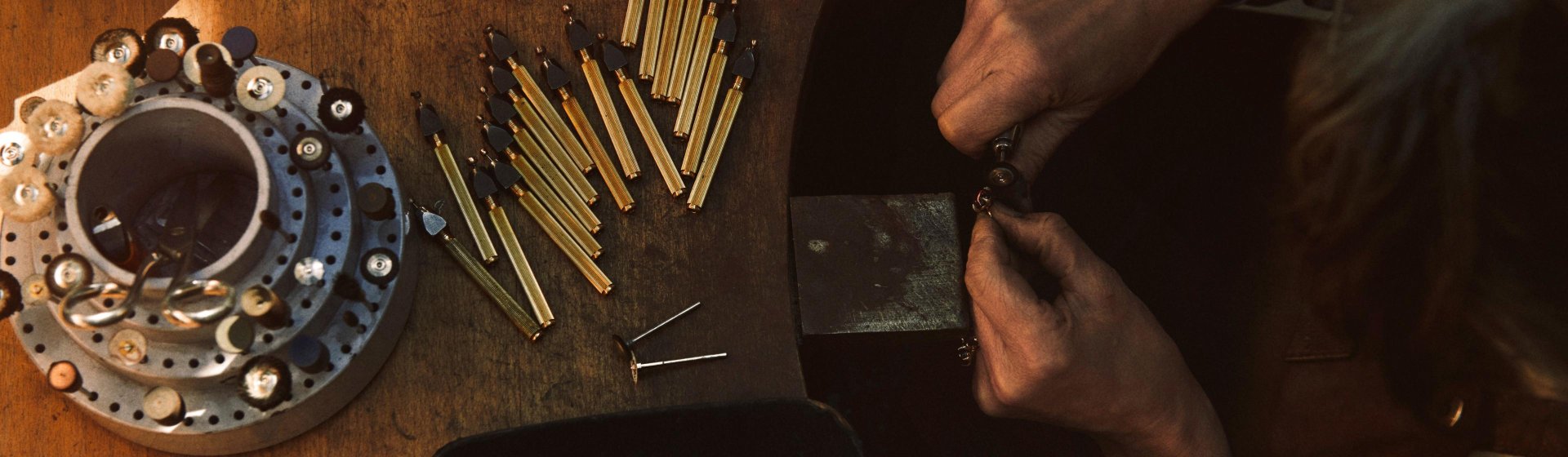 Schmuckservice Bron Slider 3840x1120px