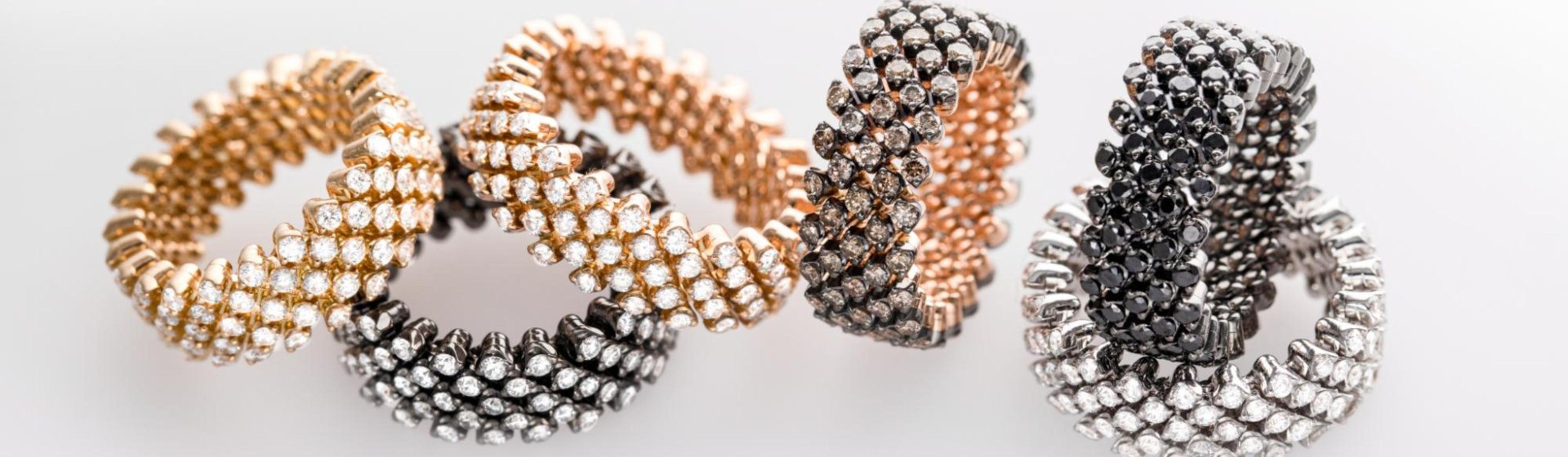 SerafinoConsoli Banner 3840x1120px